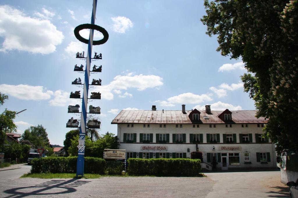Landgasthof Bock Hotel Gauting Exterior foto