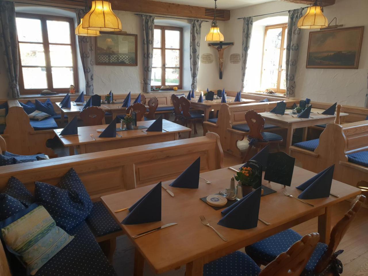 Landgasthof Bock Hotel Gauting Exterior foto